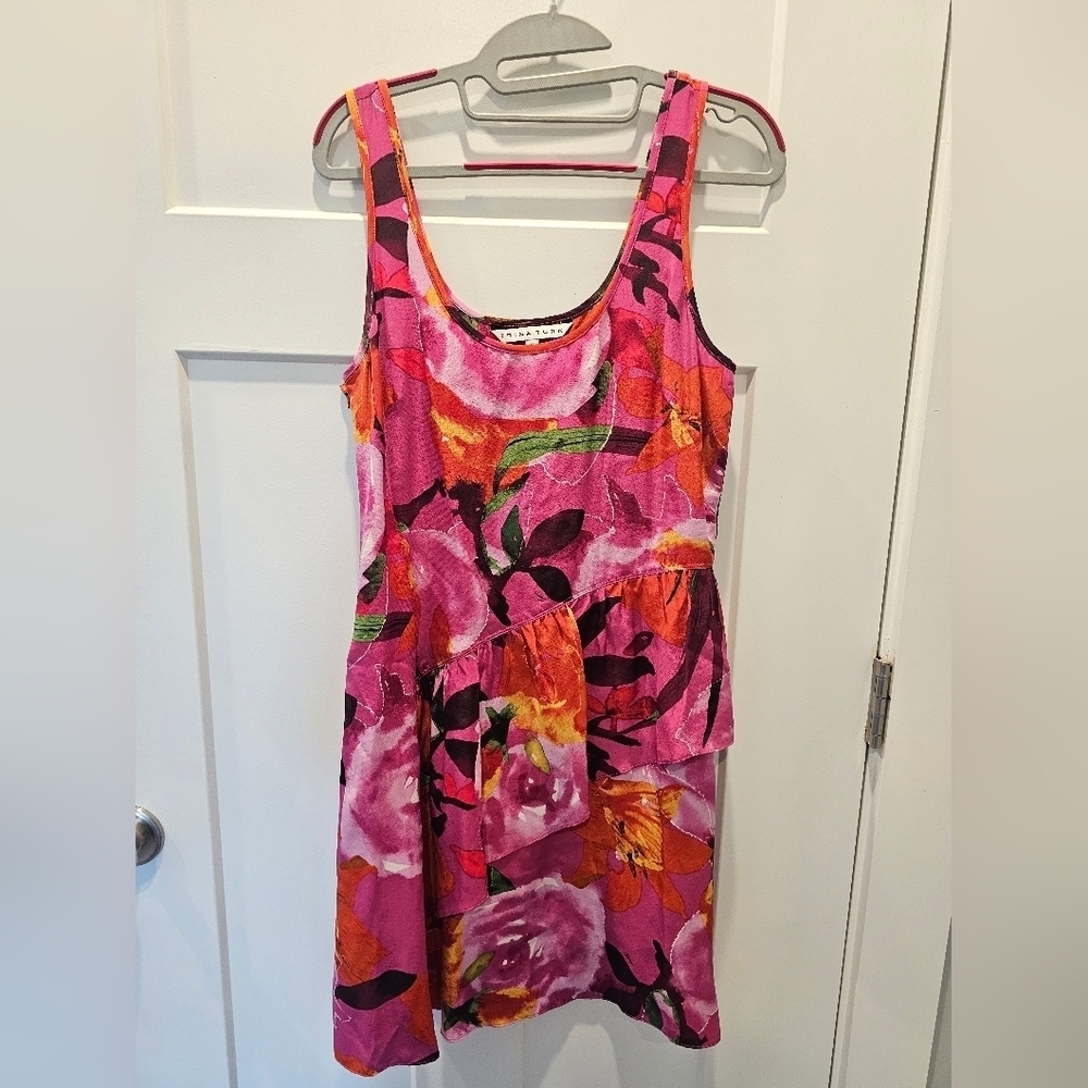 Trina Turk 100% Silk Floral Dress Size 6 Pink Orange Made in California Sleevele